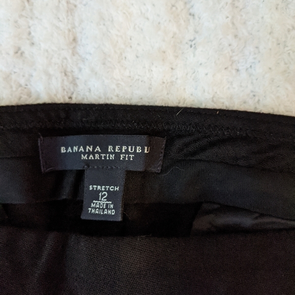 Banana Republic Martin Fit Stretch Black Pants - Picture 4 of 4